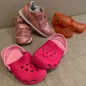 Bundle of 3 toddler shoes
